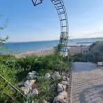 амира за гости - Amira Apartament Burgas