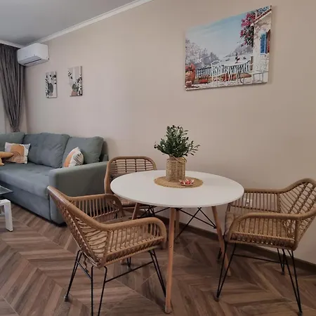 амира за гости - Amira Apartment Burgas City