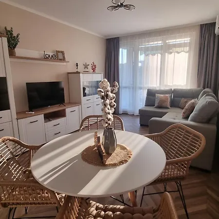 амира за гости - Amira Apartment
