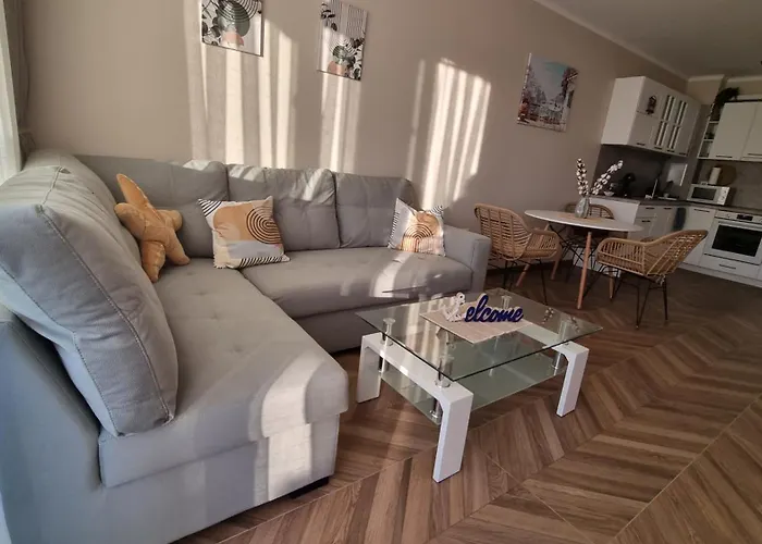 амира за гости - Amira Guest *