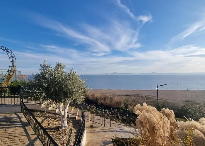 아파트 амира за гости - Amira Guest 부르가스